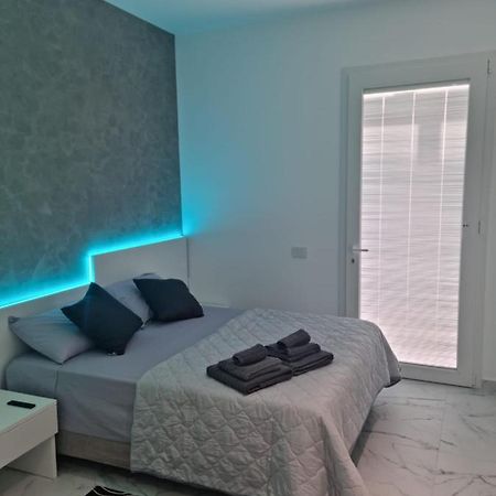 Lci Deluxe Rooms San Cataldo  Buitenkant foto